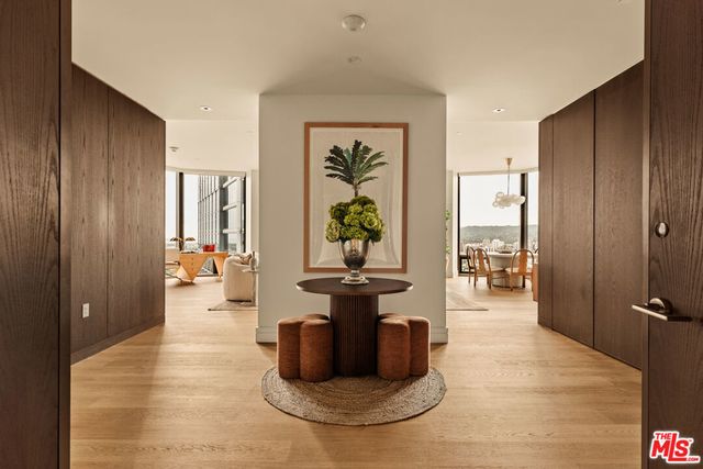 211 W Elm Court # 29a, Los Angeles