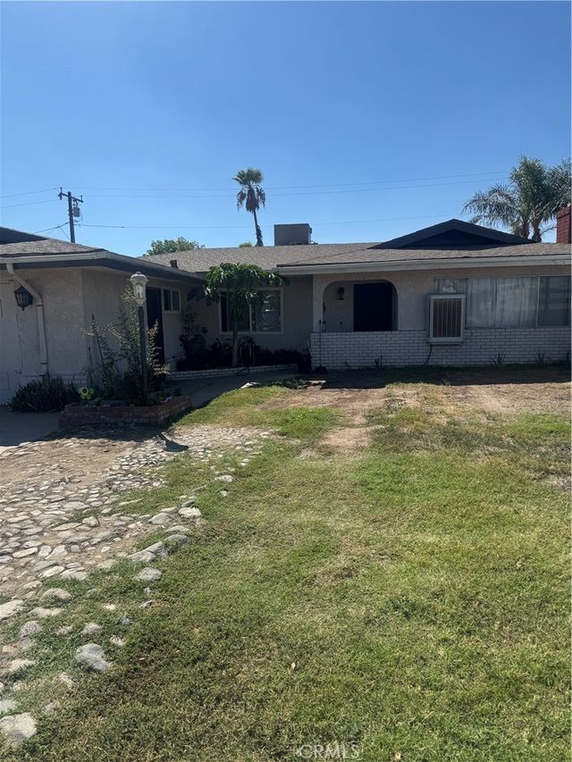 8196 Pepper Avenue, Fontana