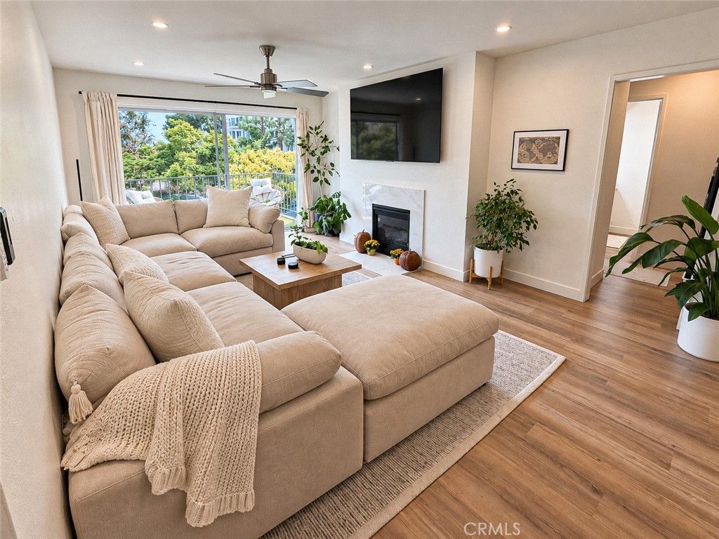 200 Mcneil Lane # 210, Newport Beach