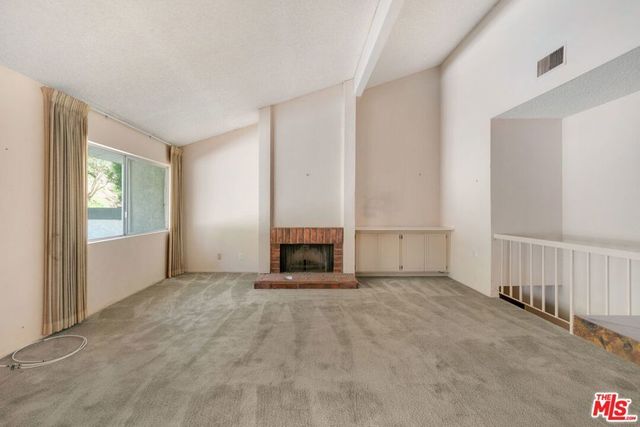 17105 Palisades Circle, Pacific Palisades