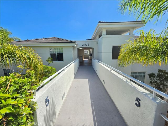 25432 Sea Bluffs # 102, Dana Point