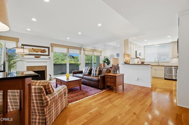 700 S Lake Avenue # 306, Pasadena