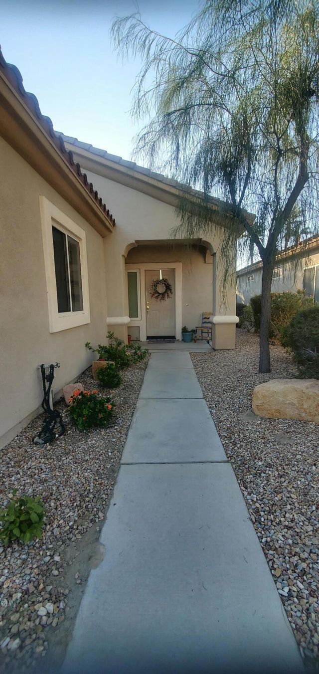 39737 Kent Drive, Palm Desert