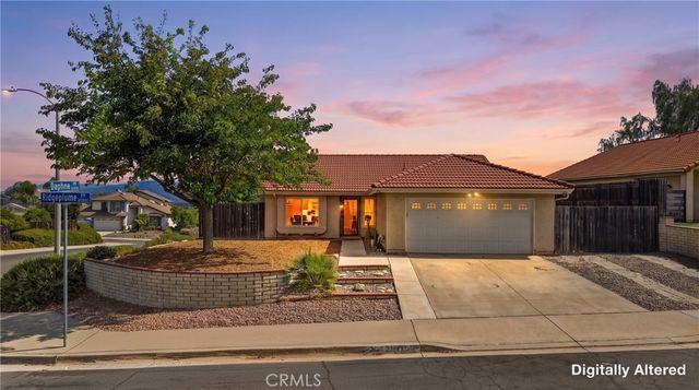 25219 Ridgeplume, Murrieta