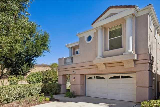11479 Amberridge Court, Moorpark