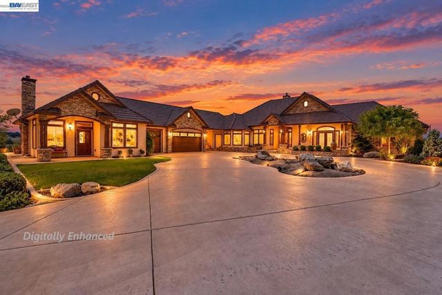 34310 Barn Owl Rd, Raymond