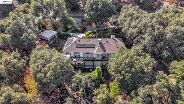 39309 Forest Park Ln, Oakhurst