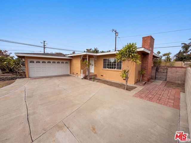 1426 S Rita Way, Santa Ana