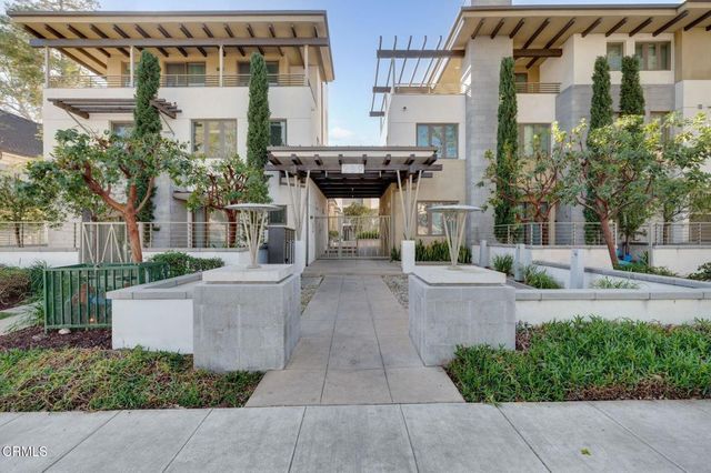 239 S Marengo Avenue # 204, Pasadena