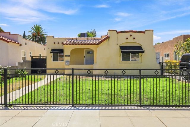 6639 Rose, Long Beach