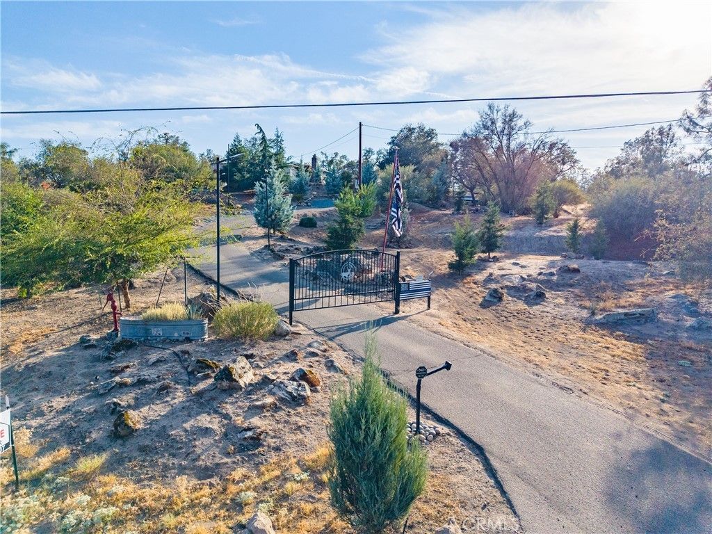 28960 Yosemite Springs, Coarsegold