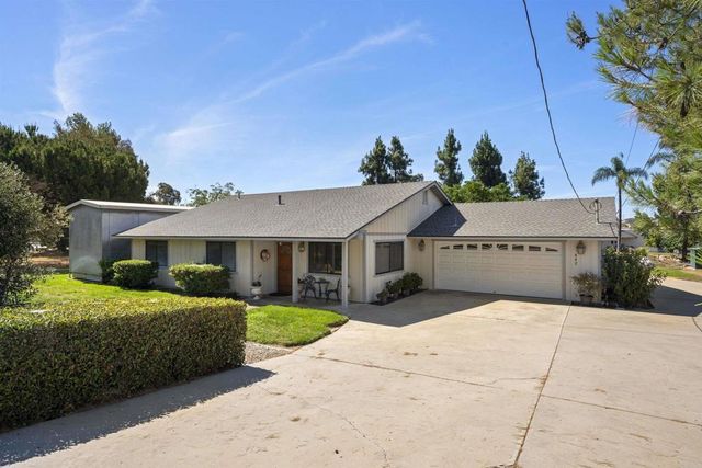 842 Hanson Ln, Ramona