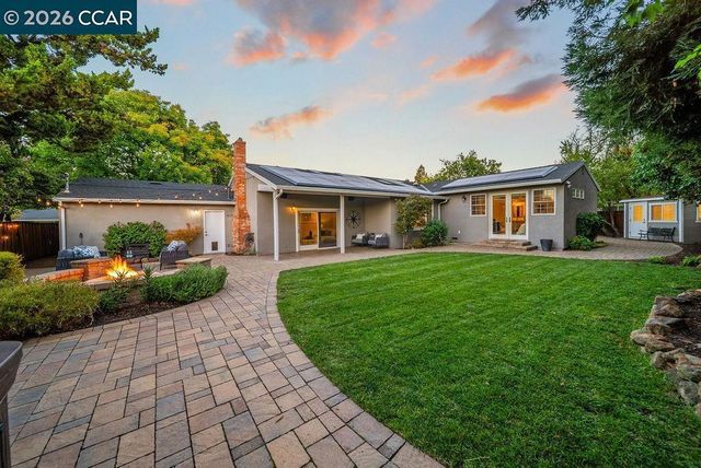 169 Venado Corte, Walnut Creek