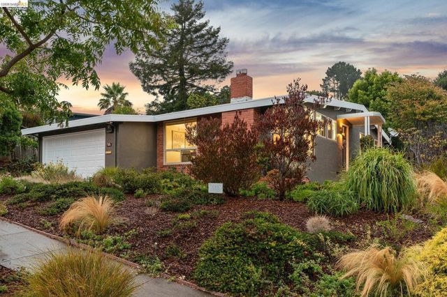 7820 Potrero Ave, El Cerrito