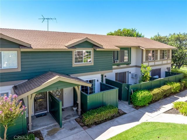 8174 Glengarry Green, Buena Park