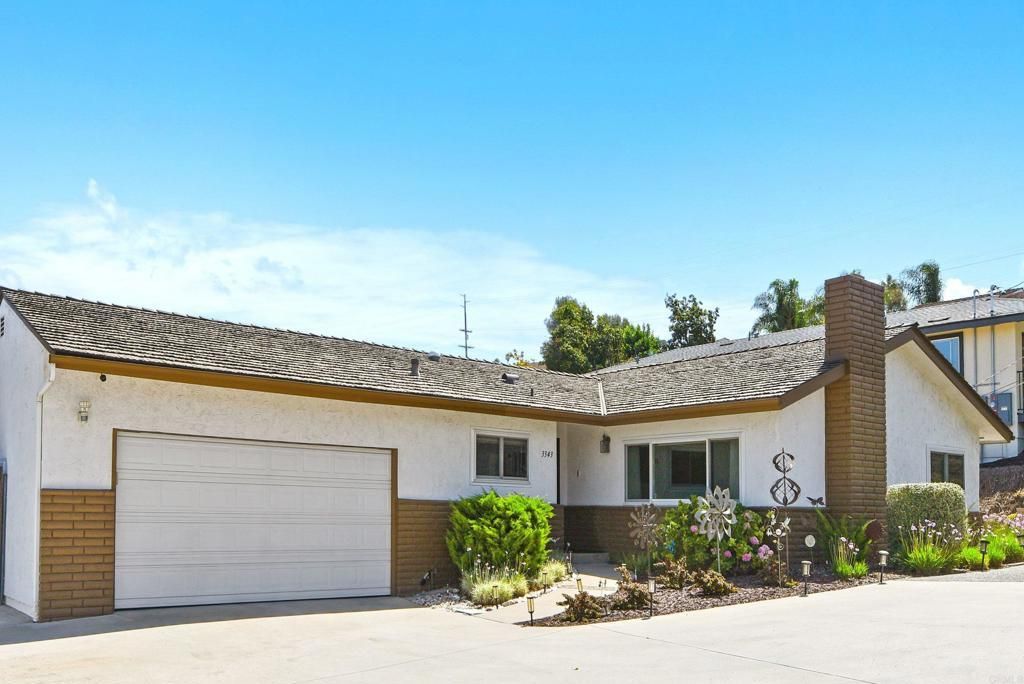 3343 S Barcelona Street, Spring Valley