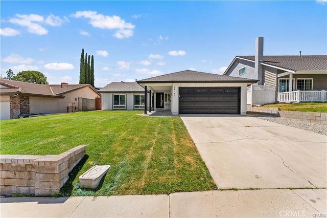 29147 Lotusgarden Drive, Canyon Country