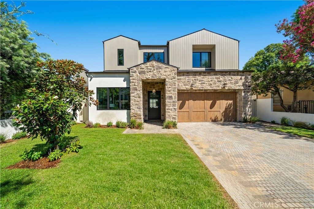 4538 Wortser Avenue, Studio City