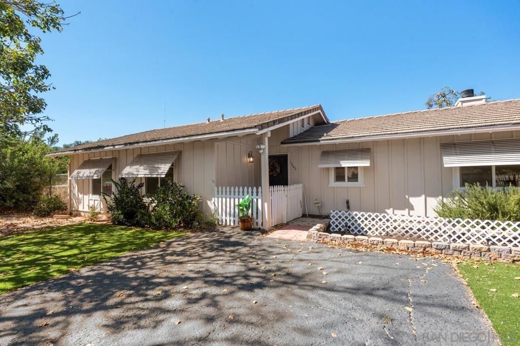 1242 Hillcrest Lane, Fallbrook