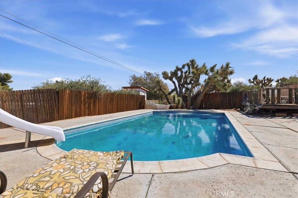 56818 El Dorado, Yucca Valley