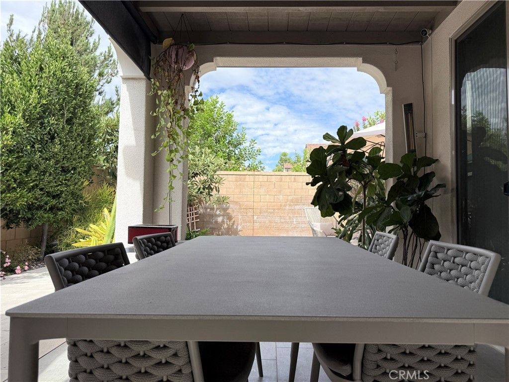 166 Frontier, Irvine