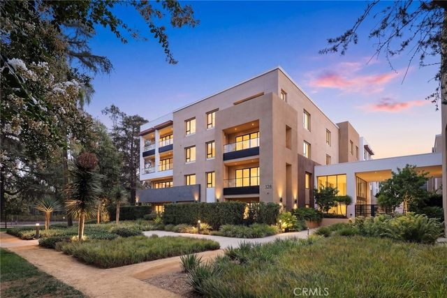 328 W Green St. # 201, Pasadena
