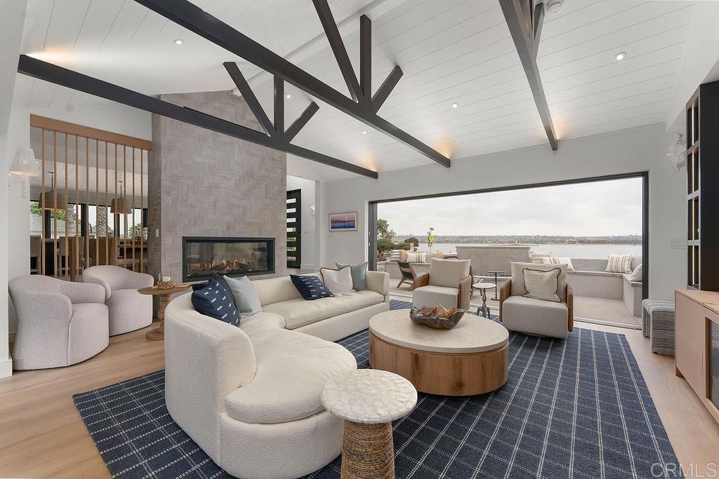 3444 Crown Point Drive # 3444/3442, San Diego
