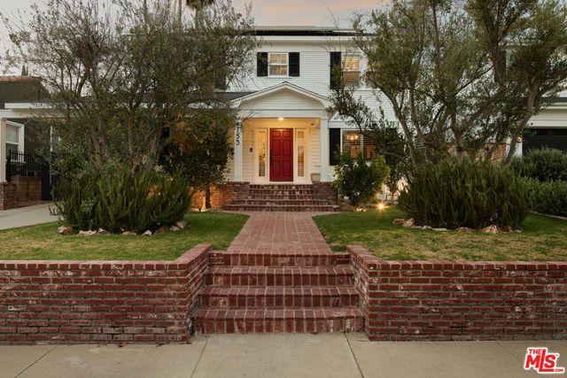 4753 Ambrose Avenue, Los Angeles