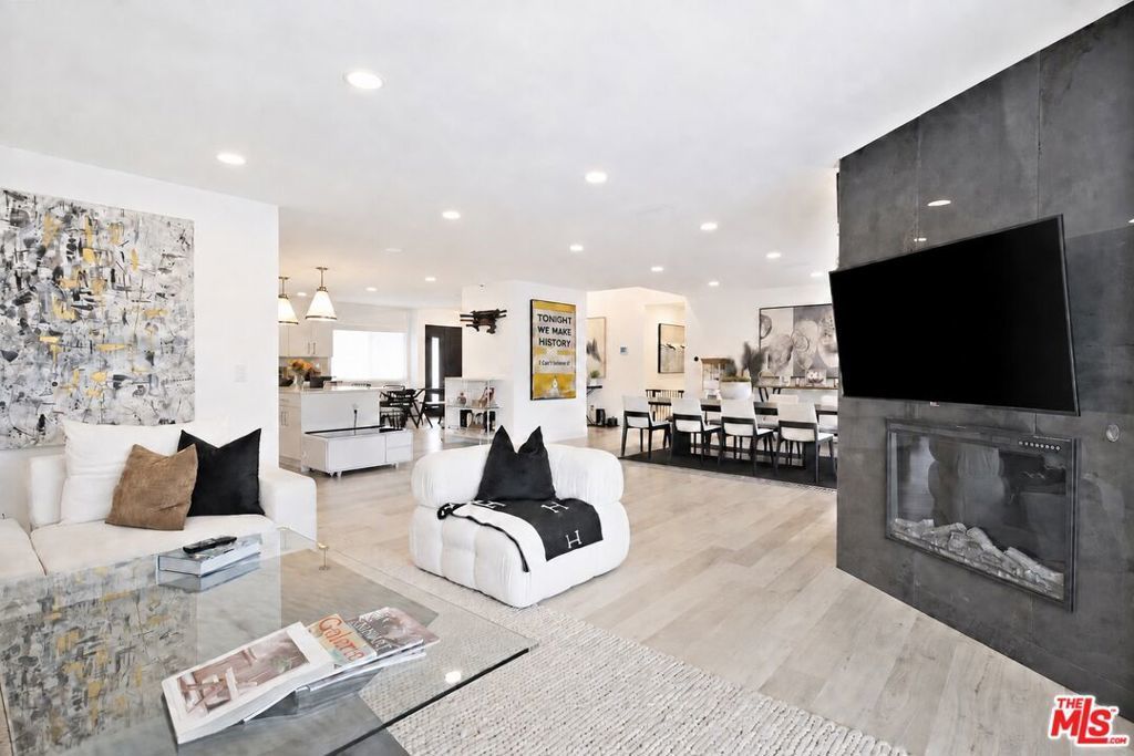 20326 Alerion Place, Los Angeles