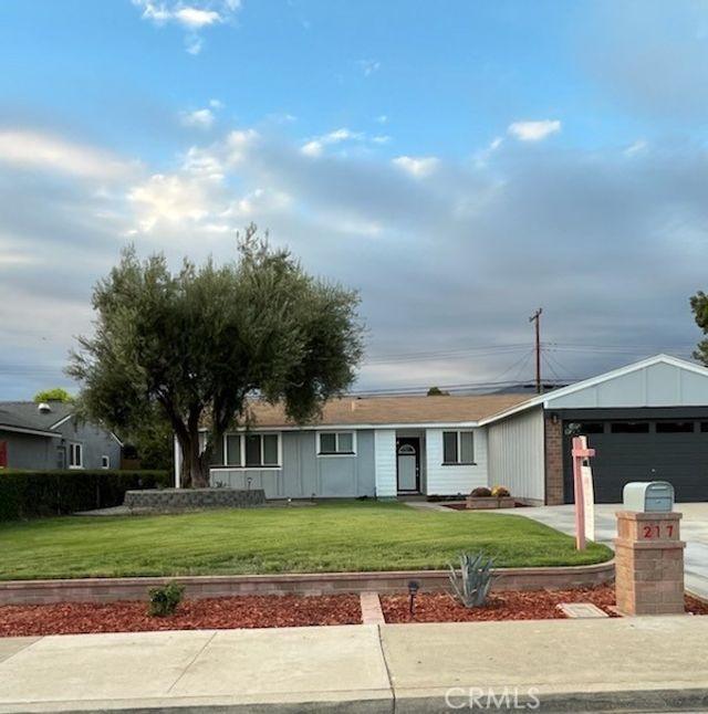 217 Fanshaw Avenue, Pomona