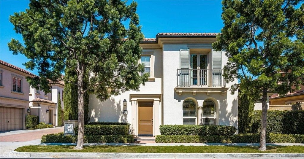 61 Cactus Flower, Irvine