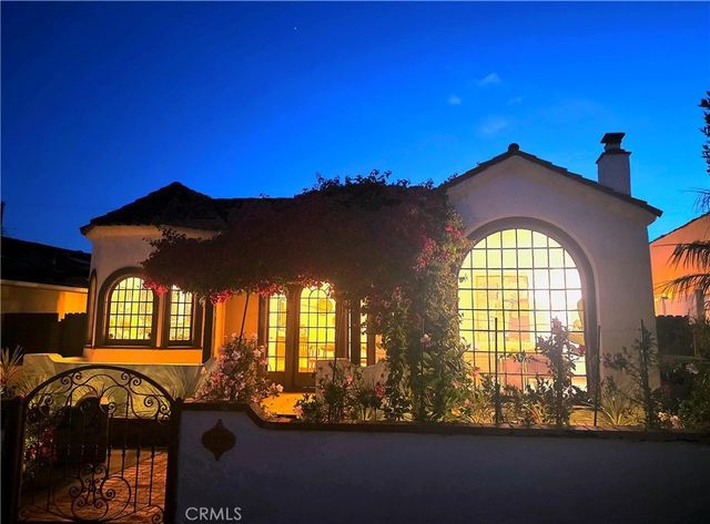 3109 Stanford Avenue, Venice