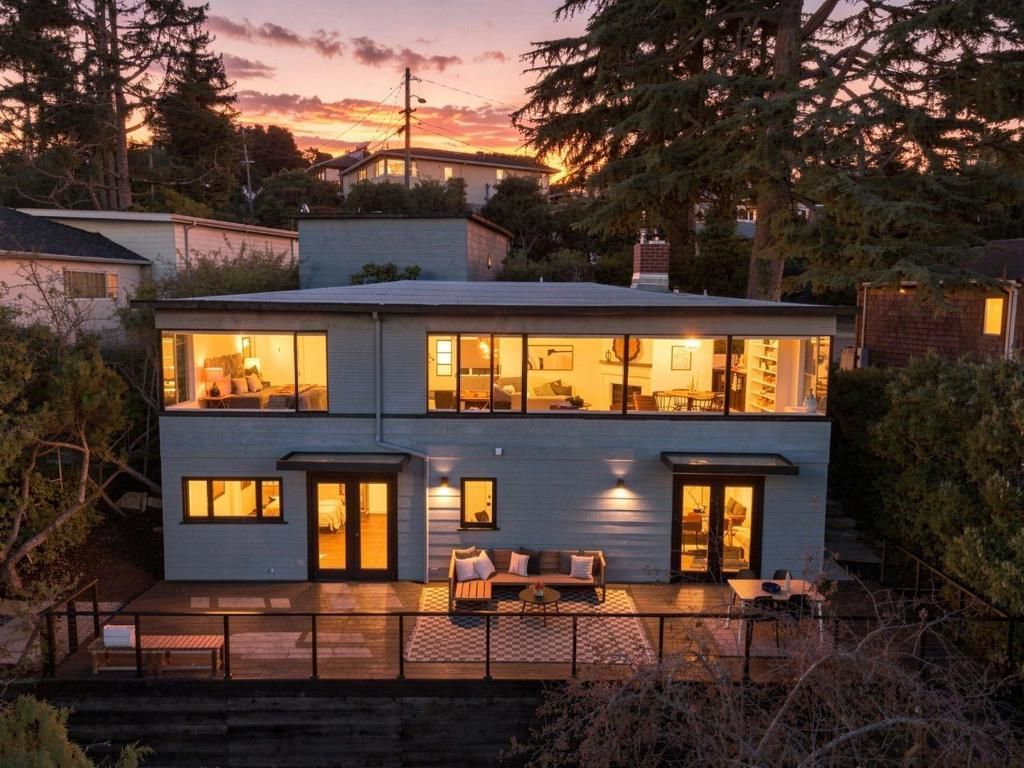 5915 Rincon Drive, Oakland