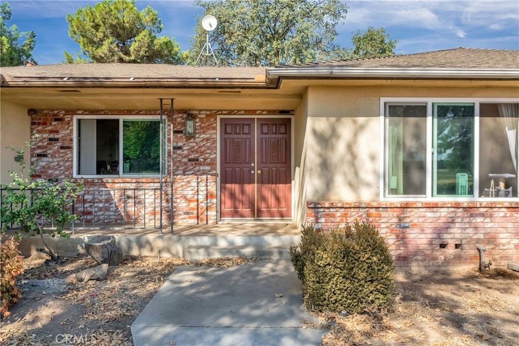 237 N. Bethel Ave, Sanger