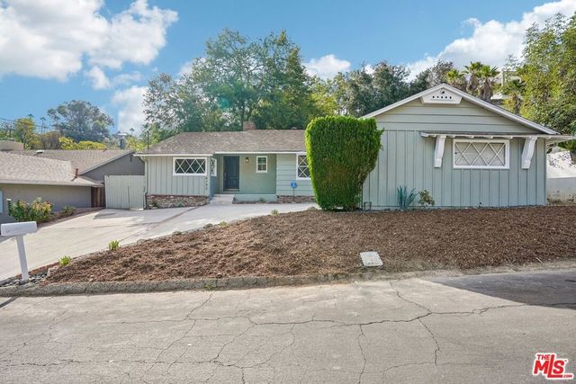 4792 Excelente Drive, Los Angeles