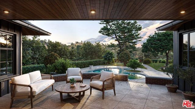 9595 Lime Orchard Road, Beverly Hills