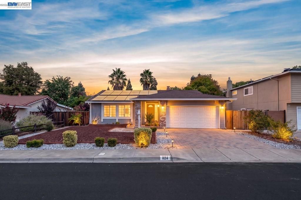 824 Sylvaner Dr, Pleasanton