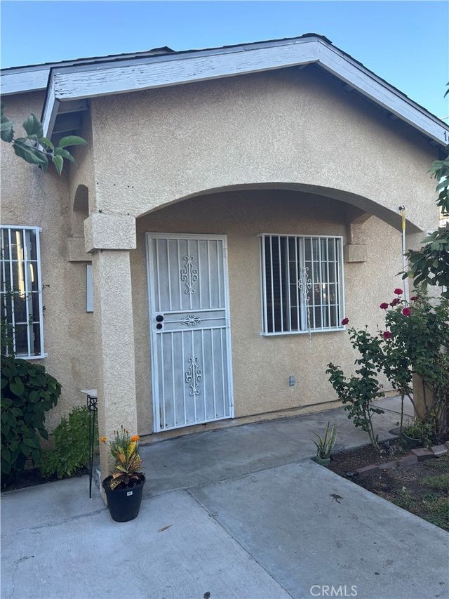 1609 E 4th Street, Los Angeles