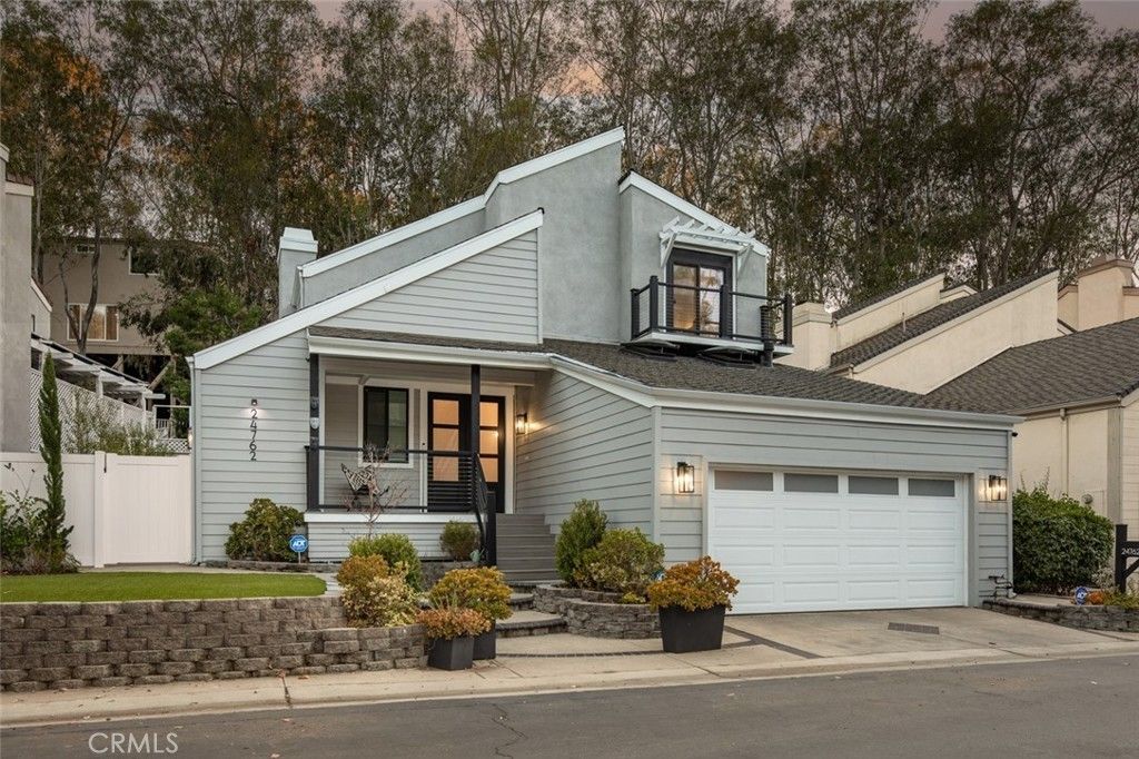24762 Glenwood Drive, Lake Forest