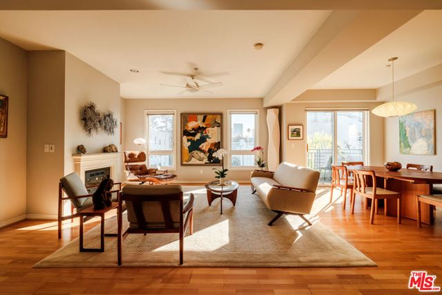 1176 Wellesley Avenue # Ph2, Los Angeles