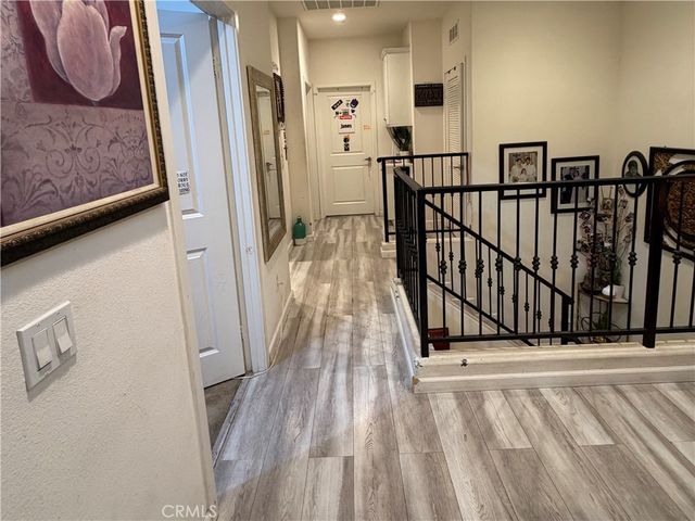 10349 Diamond Way, Pacoima