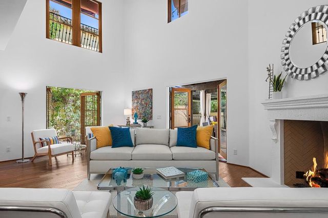 318 Villaggio E, Palm Springs