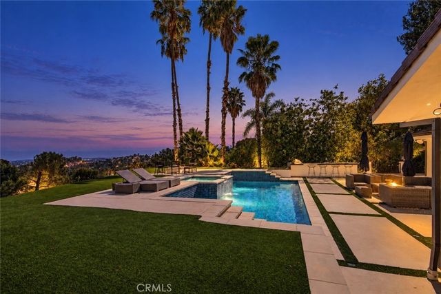 19541 Greenbriar Drive, Tarzana