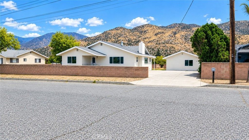 488 E Victory Avenue, Banning