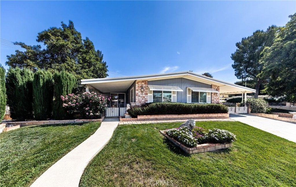 9401 Sharondale, Calimesa