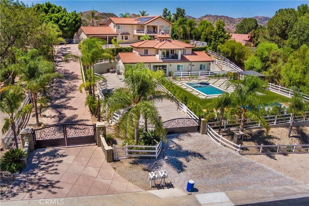 343 Bell Canyon, Bell Canyon