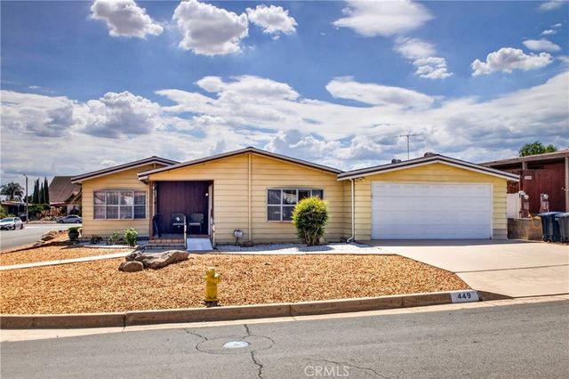 449 Crown Ridge Road, Perris