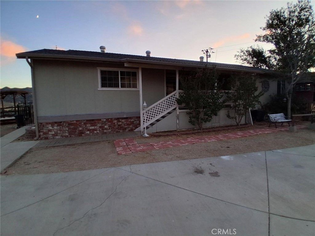 8630 Penhaven, Leona Valley