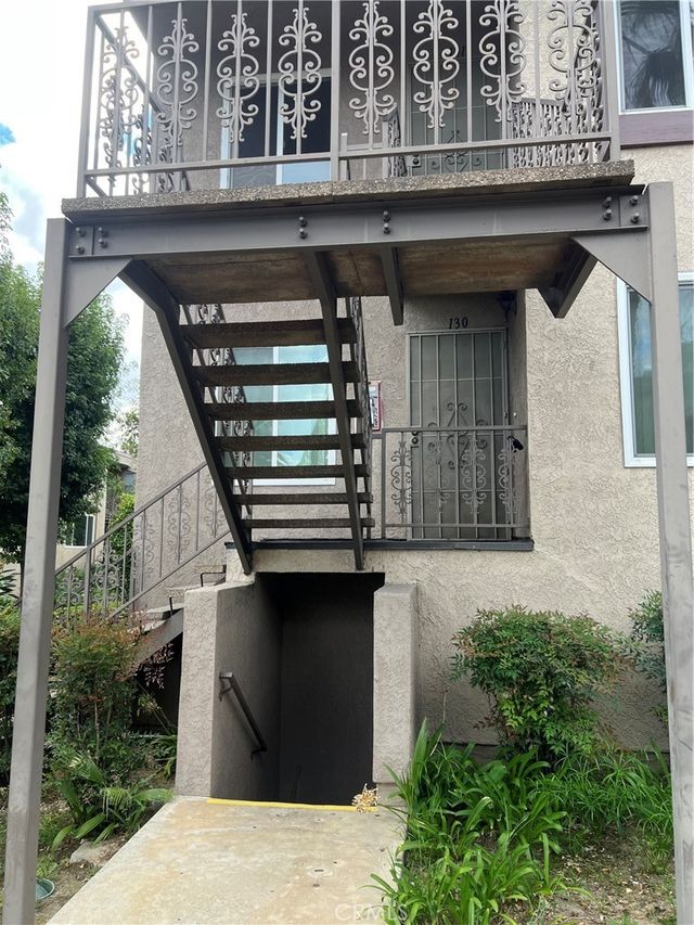 5484 Dobbs Street # 130, Los Angeles