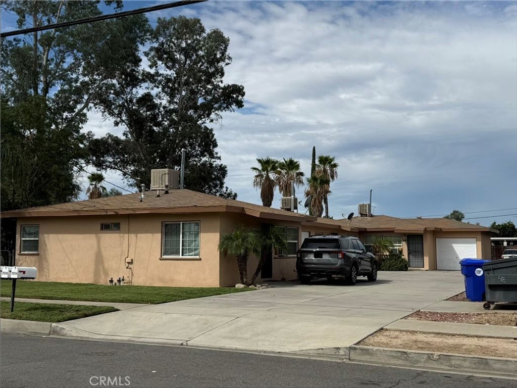 7514 Central, Highland